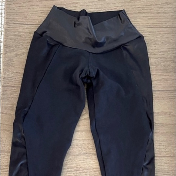 Mika Yoga leather wet look leggings - no tags, but never worn! - Picture 2 of 3